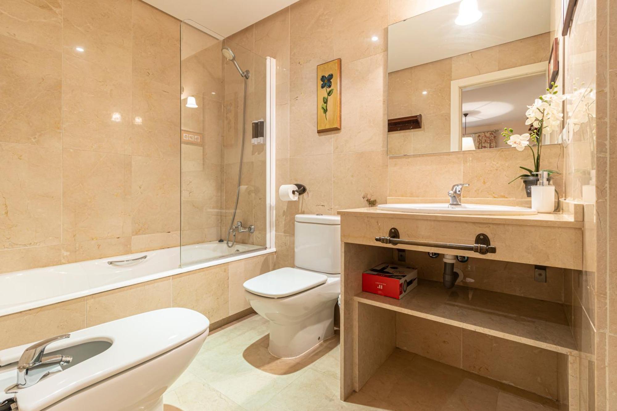 Allo Apartments Santo Domingo 2 Habitaciones - Parking Jerez de la Frontera Ngoại thất bức ảnh